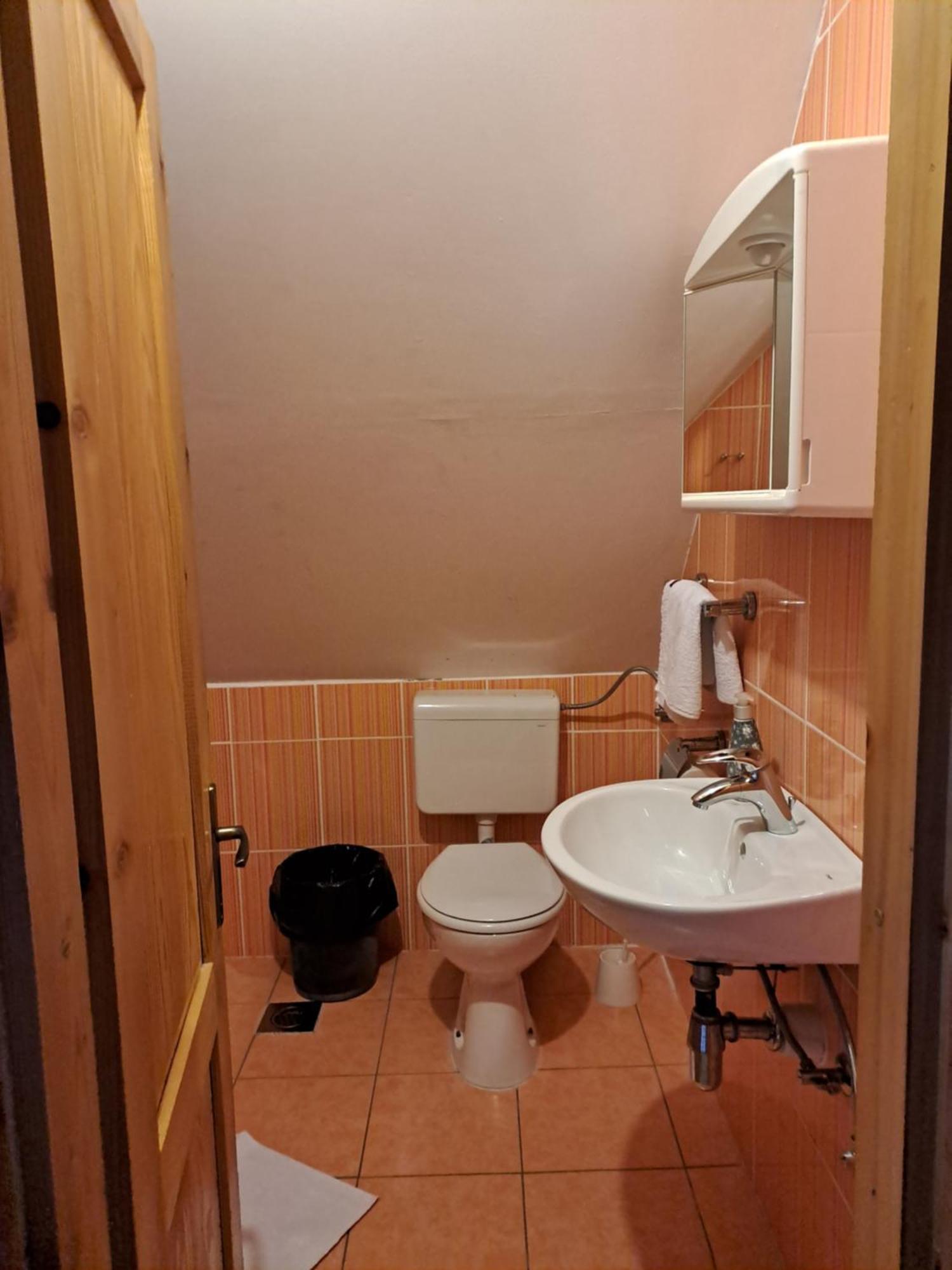 Guesthouse Andrea โพลยานัค ภายนอก รูปภาพ