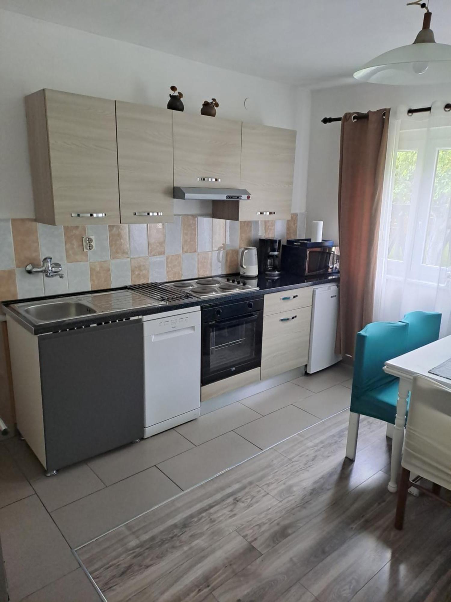Guesthouse Andrea โพลยานัค ภายนอก รูปภาพ